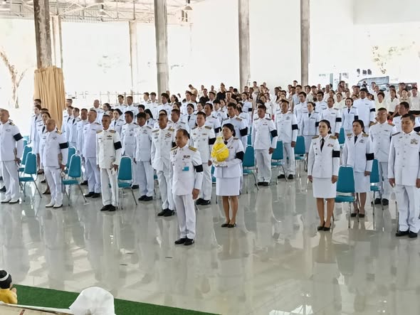 อบต.ด่านชุมพลร่วมกิจกรรมเนื่องในวันคล้ายวันพระบรมราชสมภพ พระบาทสมเด็จ พระบรมชนกาธิเบศร มหาภูมิพลอดุลยเดชมหาราช บรมนาถบพิตร วันชาติ และวันพ่อแห่งชาติ 5 ธันวาคม 2568